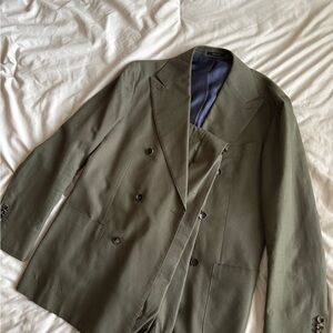 Suitsupply Olive Double-Breasted Suit